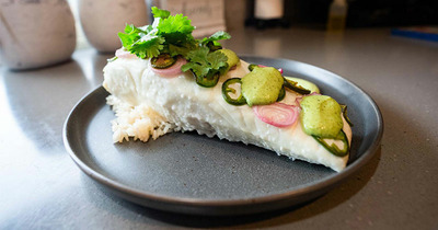 Cá Bơn Nướng Jalapeño với Crema – Món Hải Sản Thơm Ngon, Đậm Vị