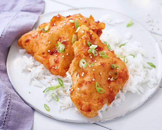 The recipe for crispy fried pollock with rich and flavorful garlic chili sauce